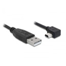 Delock USB 2.0-A apa - USB mini-B 5 tűs  könyök apa átalakító kábel, 3m 82683